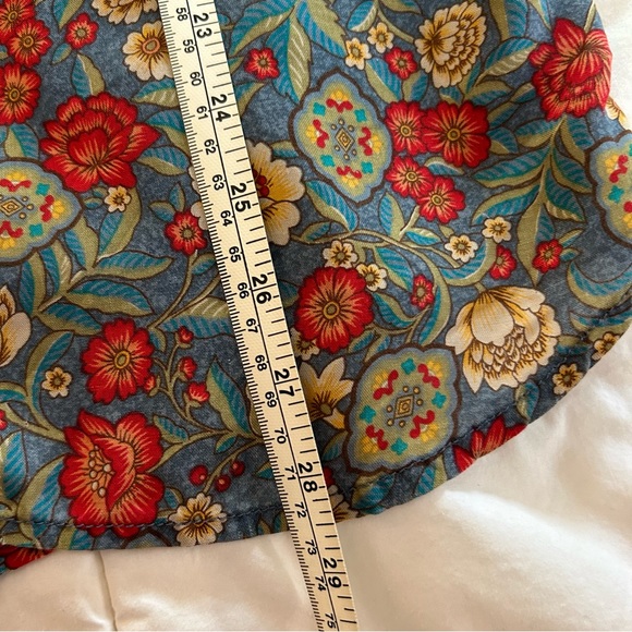 Vintage LizWear by Liz Claiborne Button Up Shirt - Picture 7 of 10